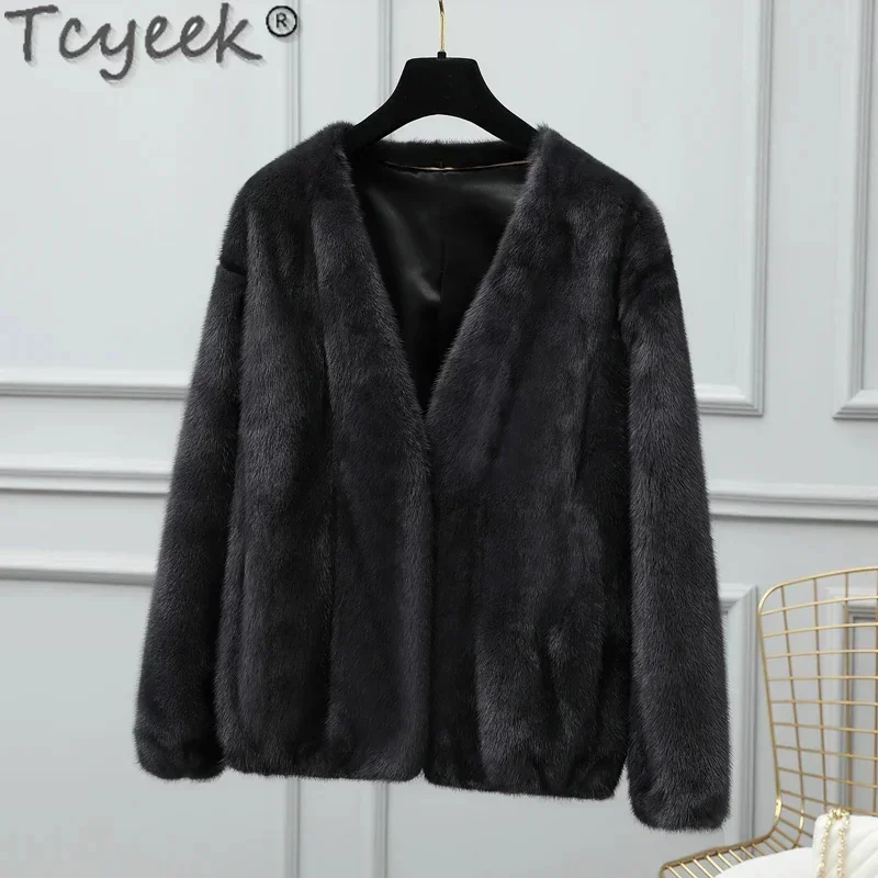 Tcyeek-abrigo de piel de visón Natural para mujer, chaqueta auténtica a la moda, estilo corto, color negro, para invierno, 2024