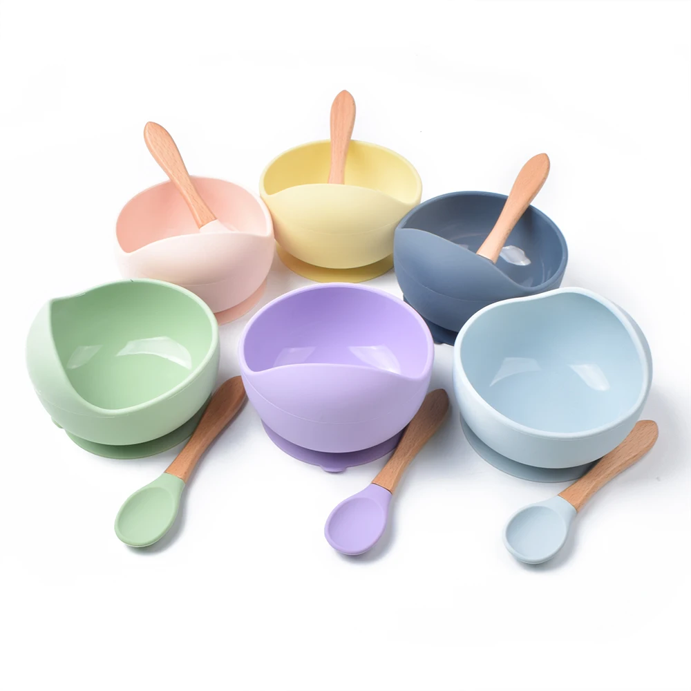 Popular in stock heat resistant soup tableware baby Feeding Set suction silicone babies bowl spoon