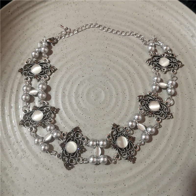 Gotische Flügel Rotes Herz Anhänger Punk Metall Silberfarben Choker Halskette für Frauen Halloween 2000er Vintage Y2K Schmuck Dekoration – Detail 9