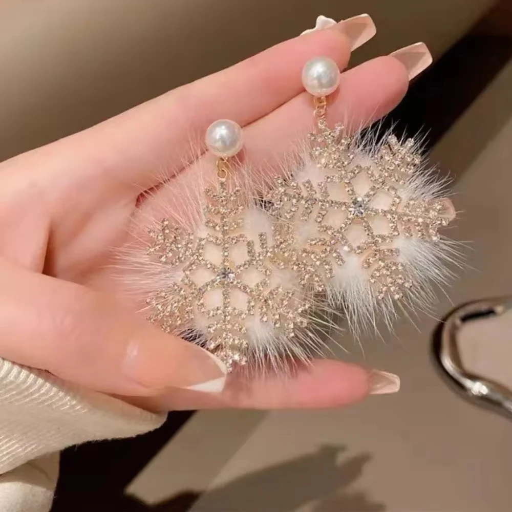 FTCY Glitter Snowflake Dangle Earrings For Women Imitation Pearl Snowflake Ear Cuff Christmas Jewelry Holiday