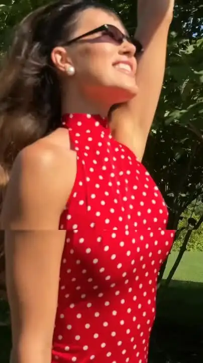 Vestidos con estampado de lunares Halter para mujer, ropa de calle sexi a la moda, sin espalda, sin mangas, cuello redondo, Mini Vestidos ajustados para mujer