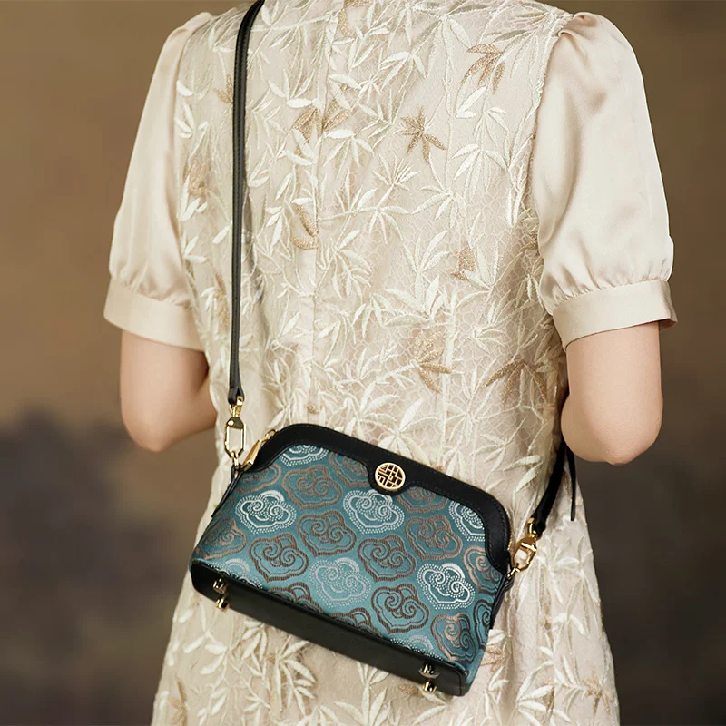 Limited Hot Chinese Style Cow Leather Women Messenger Bag Soft Skin Soft Embroidery Crossbody Bags Purses Royal Stylish #SC1600