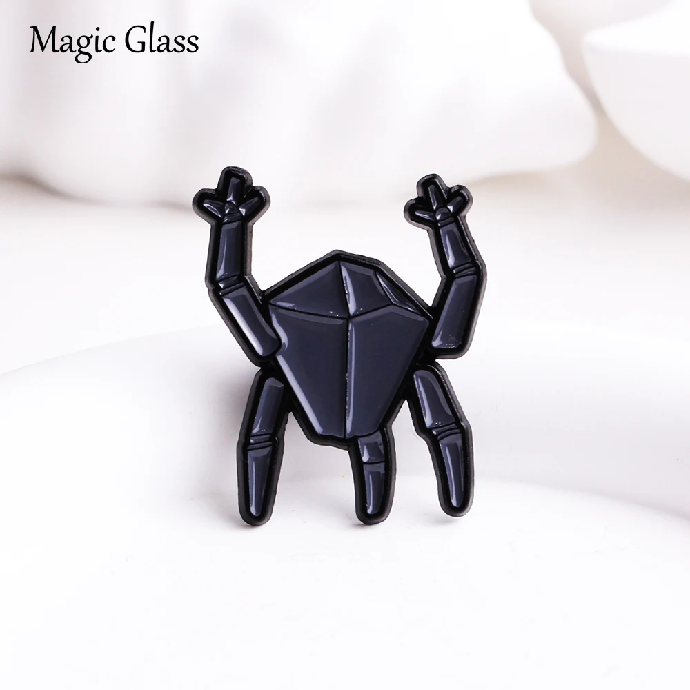 Black Origami Frog Enamel Pin, Geometric Polygon Frog Lapel Brooch, Minimalist Animal Badge Backpack Clothing Decor Jewelry Gift