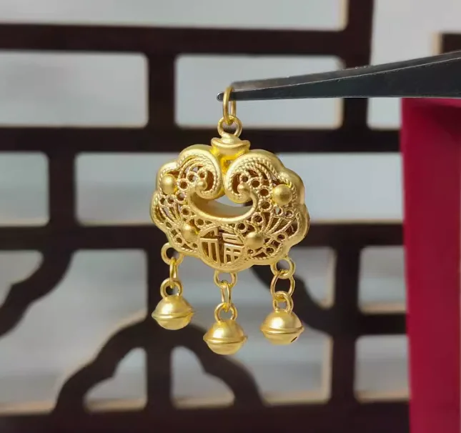 

24k pure gold pendants fine gold lock pendant for women