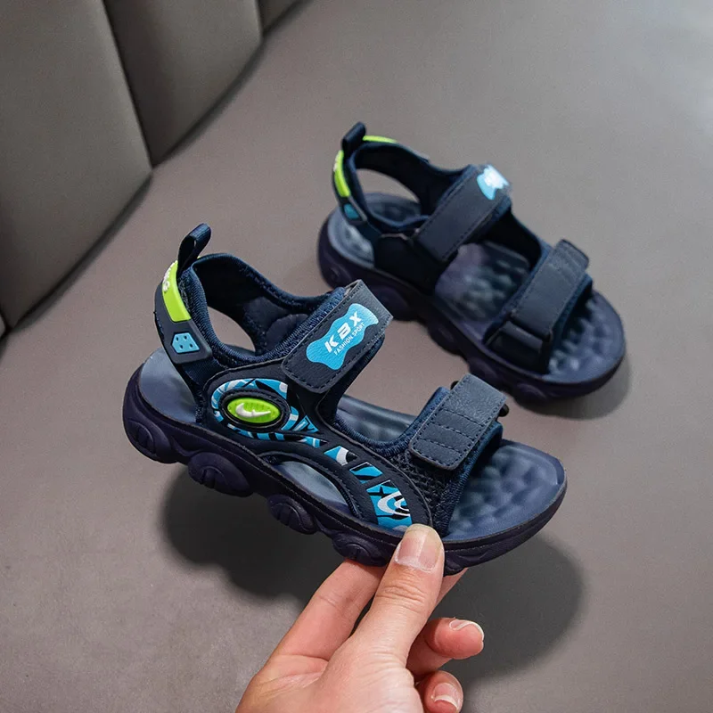 Kids Open Toe Flat Sandals for Girls 2026 Summer New Arrival Double Strap Closure Soft Bottom Breathable Beach Shoes