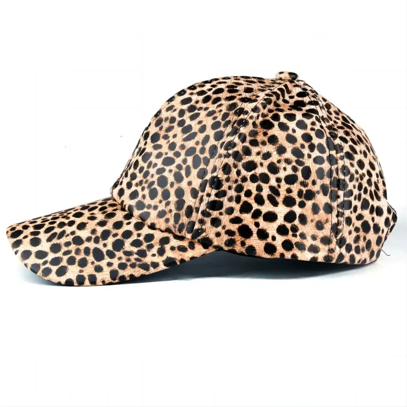 Baseball Cap Fashion Simple Leopard Print Curved Brimmed Hat Outdoor Street Popular Sports Hanging Cap