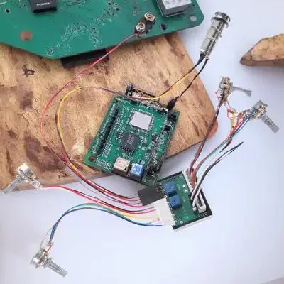 

Комплект: Система проводки для предусилителя с эквалайзером (1Set-Band Eq Preamp Circuit Wiring Harness System-Iii) для бас-гитары, электрогитары, пьезо-звукоснимателя, с регулировкой тембра