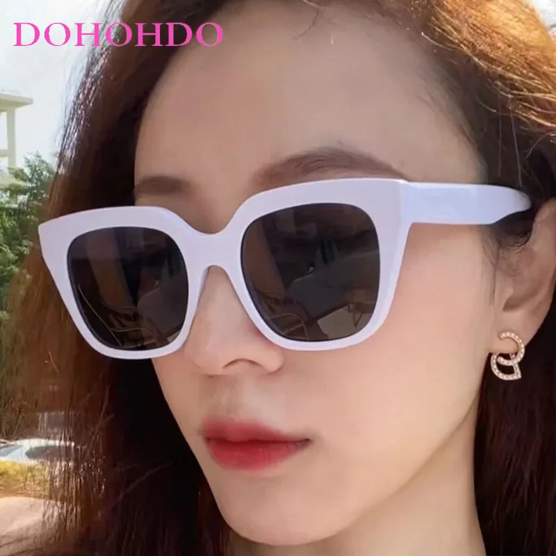 

Retro Cat Eye Women Sunglasses Classic Designer Brand Square Frame Men Sunglass Outdoor Drive Sports Travel Shades Eyewear UV400