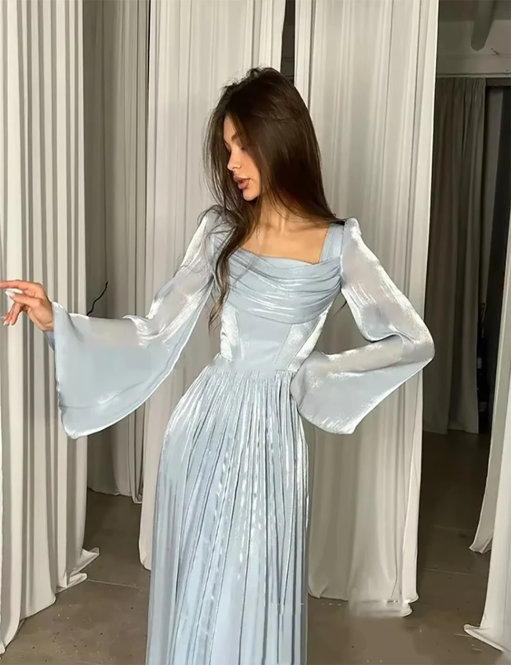 

Sky Blue Evening Dresses A-Line Square CollarPleated Long Sleeves Saudi Arabia Prom Dresses Organza Wedding Party Gowns Women