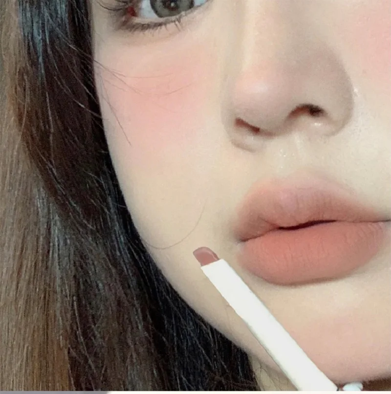 Nude Lip Liner Gege Bear Matte Velvet Lip Liner Pencil Long-lasting Waterproof Draw Lip Line Pen