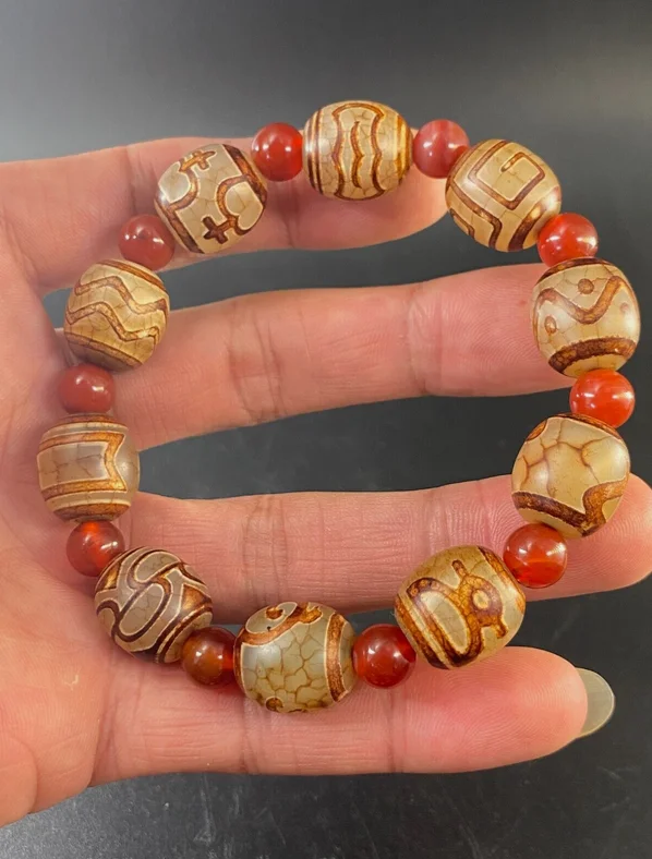 Rare Tibetan Old Oily Agate Dzi *Multiple patterns* Beads Bracelet A5