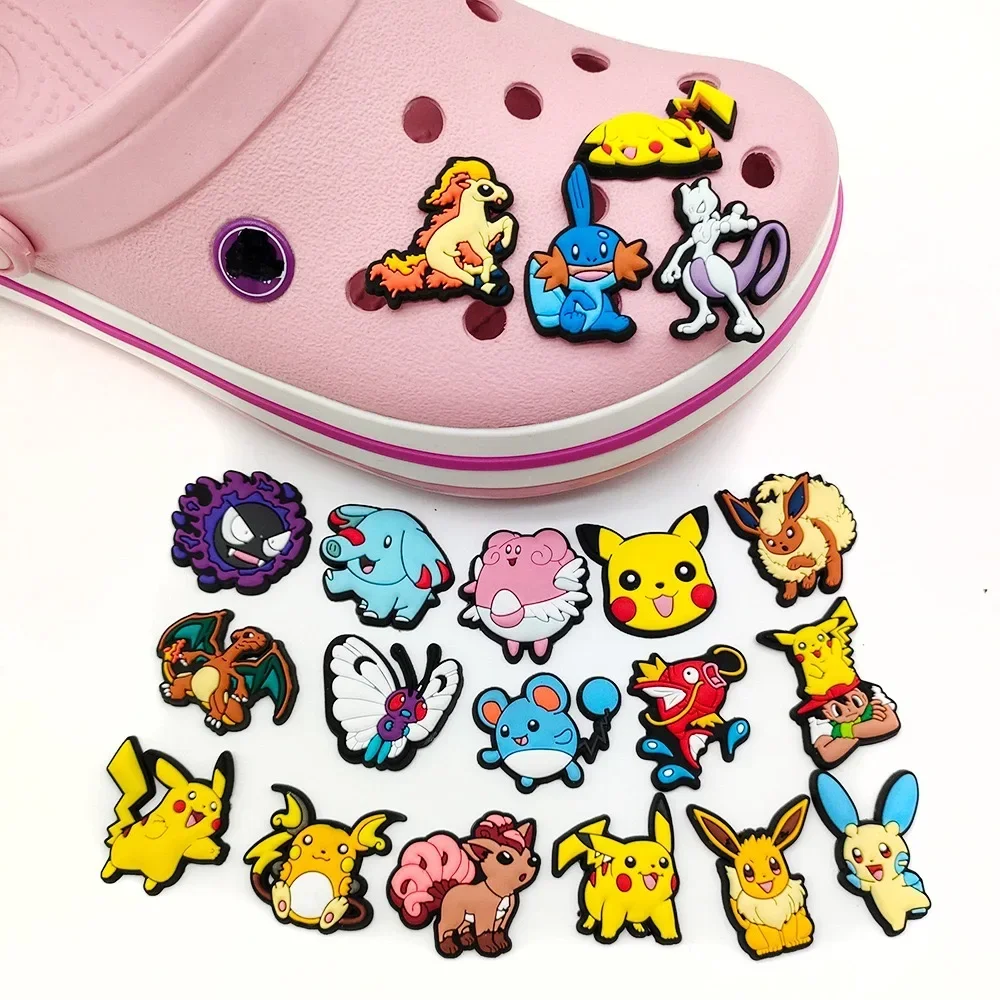 20 pçs pokemon pikachu sapatos encantos para tamancos sandálias decoração dos desenhos animados pvc sapato acessórios encantos para amigos presentes