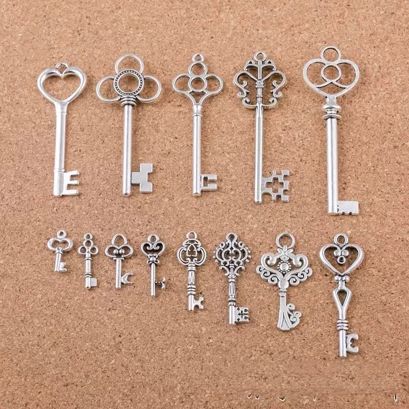 Wholesale 13 Pieces Vintage Charms Mixed Keys Pendant Antique Bronze key Charms Fit Bracelets Necklace DIY Metal Jewelry Making