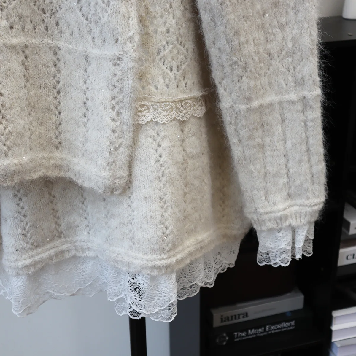 Tweedelige set dames vest set gebreide bijpassende set pailletten kanten jas 3D bloemen v-hals cami losse elegante casual 2025, herfst