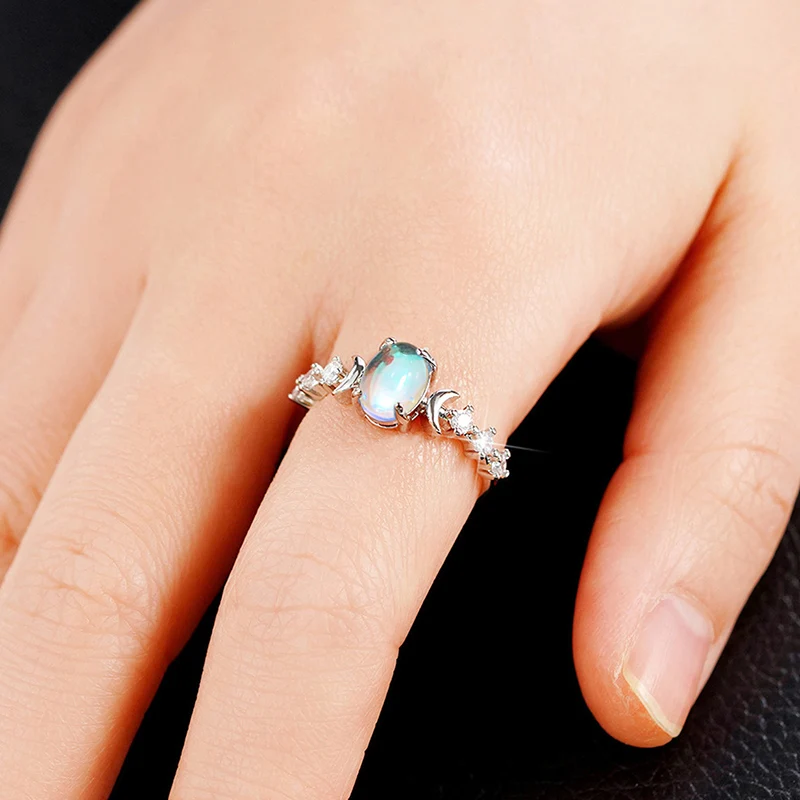 Huitan Chic Trendy Small Moon Ring Women Simulated Moonstone/Simulated Opal Engagement Jewelry Bridal Wedding Bands Jewelry