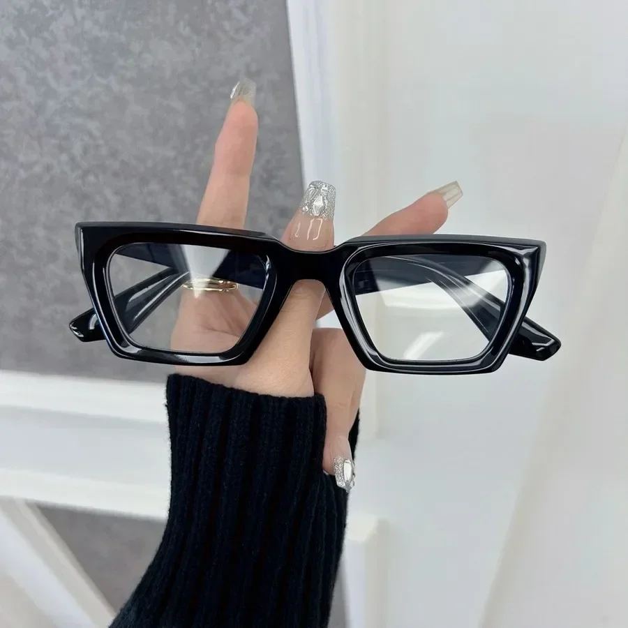 Fashion Beautiful Square Eyeglasses Frames Women Men Transparent Clear Brand Designer Optical Cool Frame Oculos