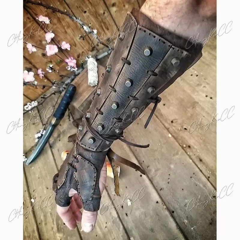 Steampunk średniowieczny PU skóra Bracer długie rękawiczki rękawica samuraja rycerza pirata zbroja dla mężczyzn LARP akcesoria Cosplay