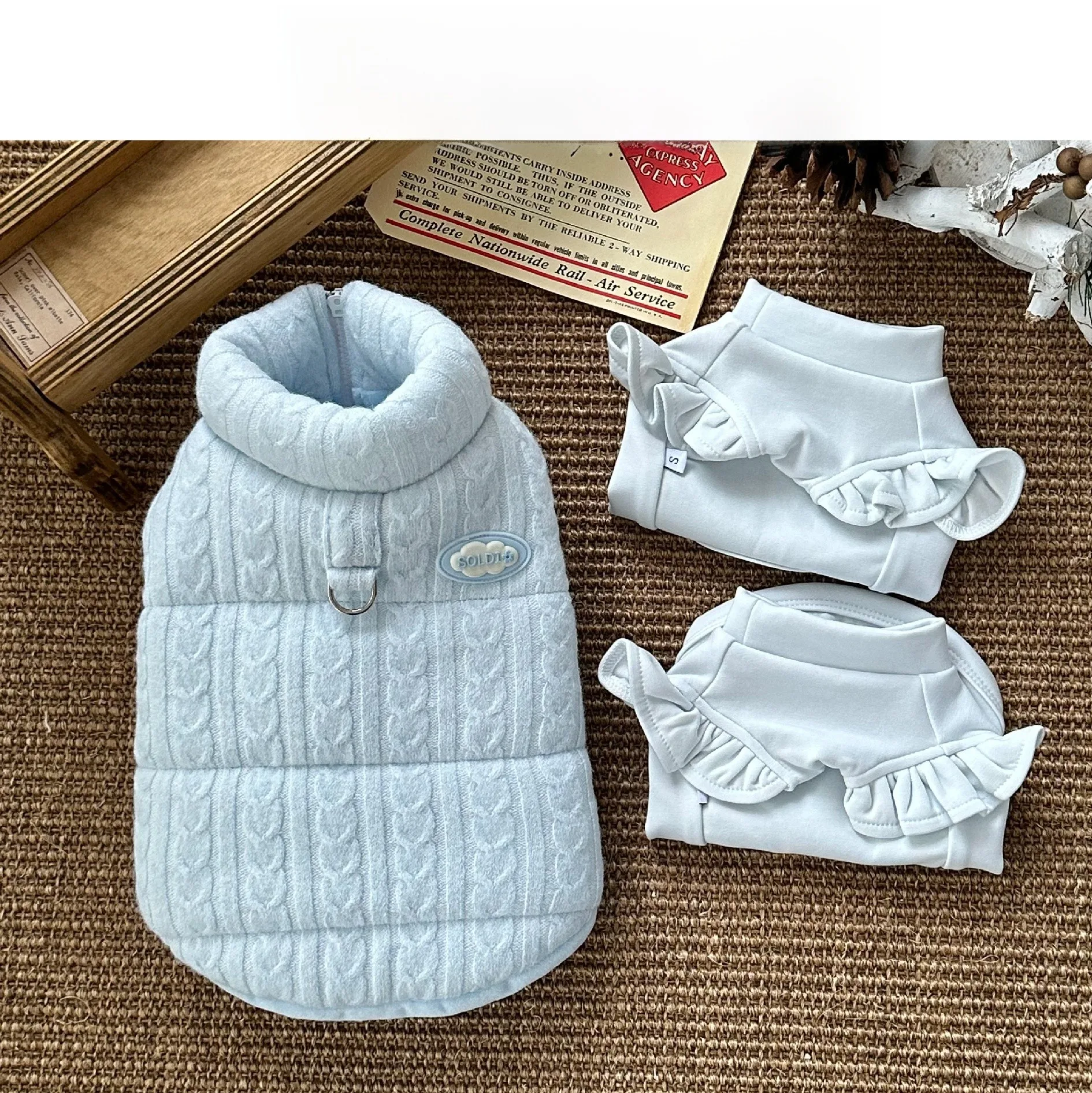 

Утепленное флисовое теплое вязаное хлопковое пальто для собак: осенне-зимняя одежда для питомцев с меховой подкладкой и застежкой-пряжкой, цветная одежда для собак