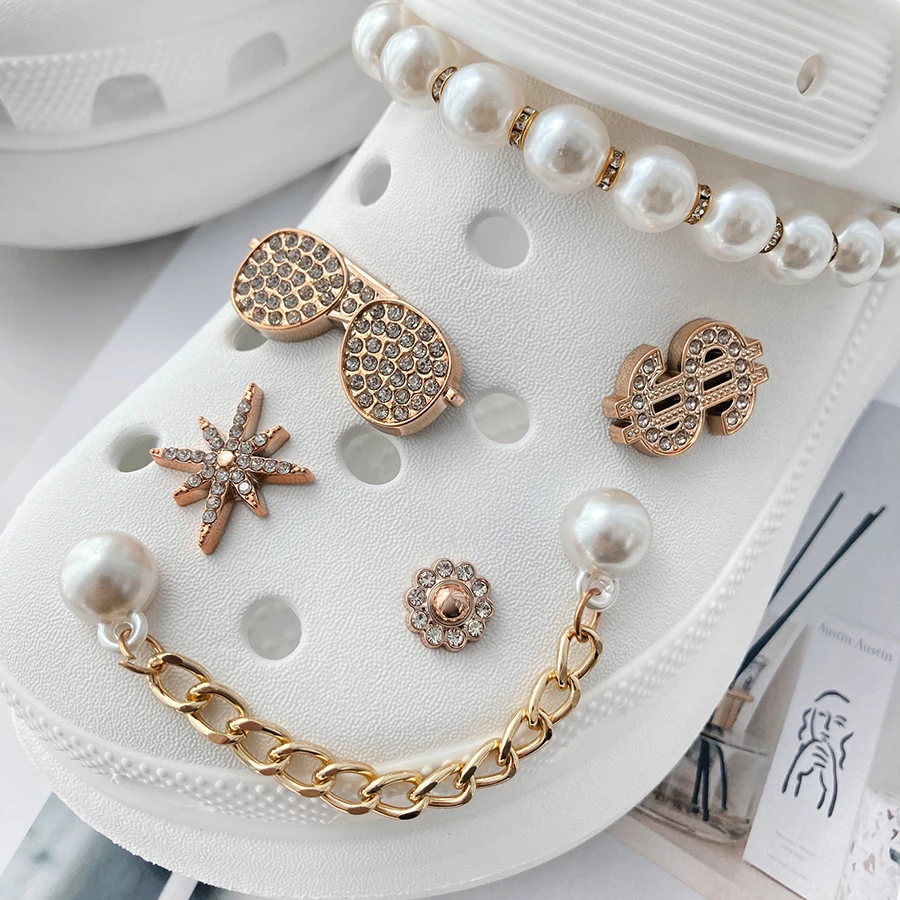 12pcs Sparkling ABS Pearl Chain Dollar Bear Charms Detachable Shoe Decorations Suitable For Crocs Clogs Beach Bag Girl Gift Idea