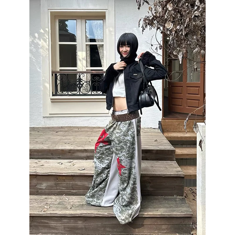 YIBASHU アメリカンレトロスターパッチワーク迷彩ワイドレッグスポーツパンツ女性の秋冬ハイストリートヒップホップワイドレッグパンツ