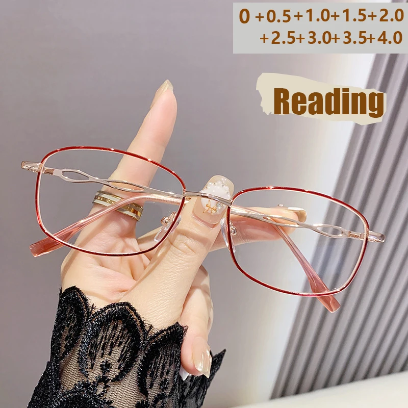 Exquisite und modische Anti-Blaulicht-Lesebrille mit kleinen Metallrahmen für ältere Menschen 7001