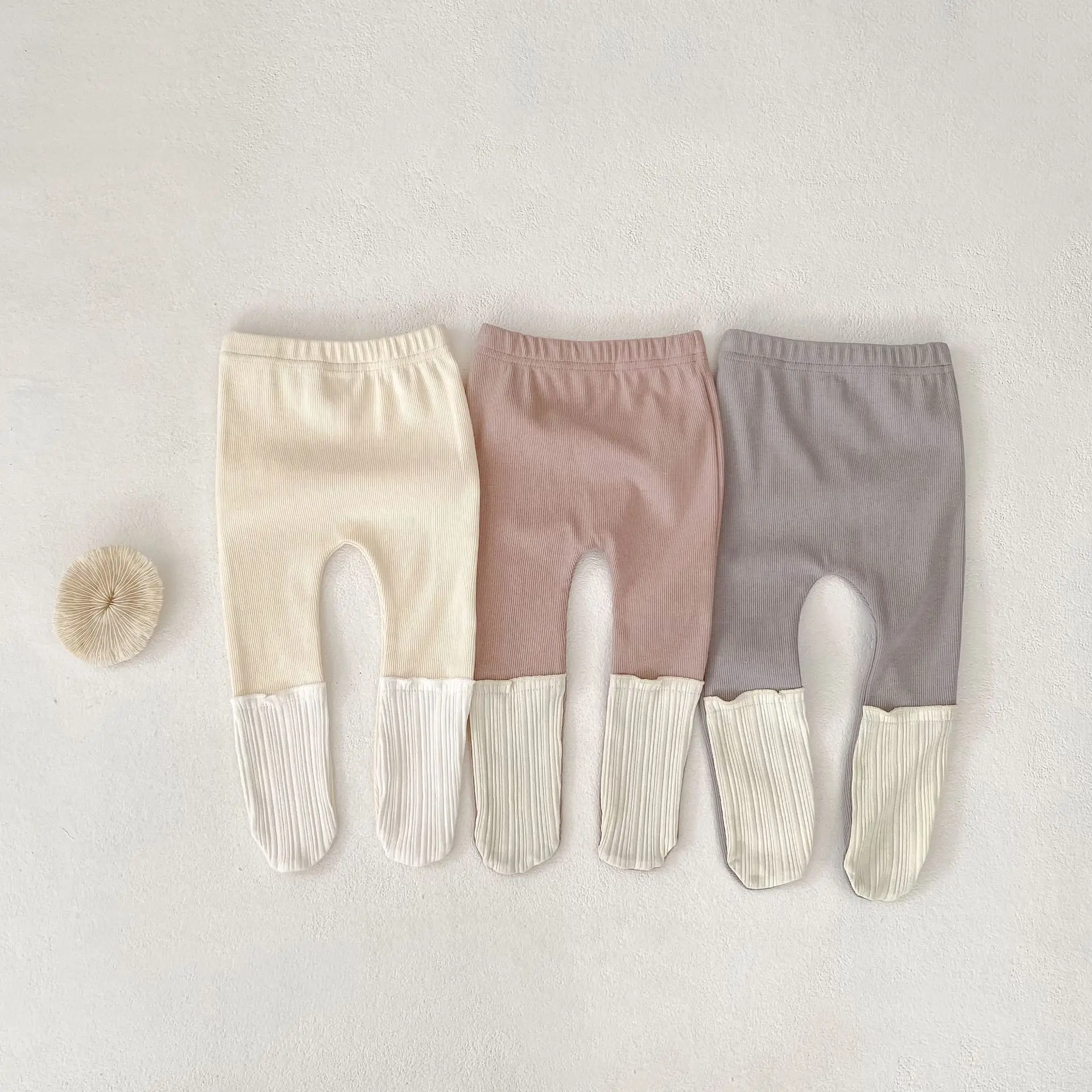 

2025 Autumn New Baby Cotton Pantyhose Toddler Girl Ribbed Splicing Leggings Infant Boy Casual Pants Baby Tight Trousers