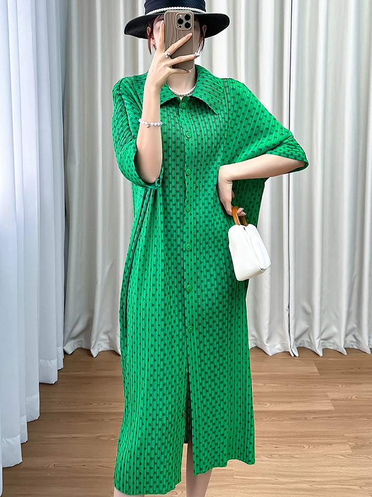 

Tee-Zone Art Creation Polka Dot Print Dr Women's Single Button Pleated A-Line Skirt Summer Regular Sve Length