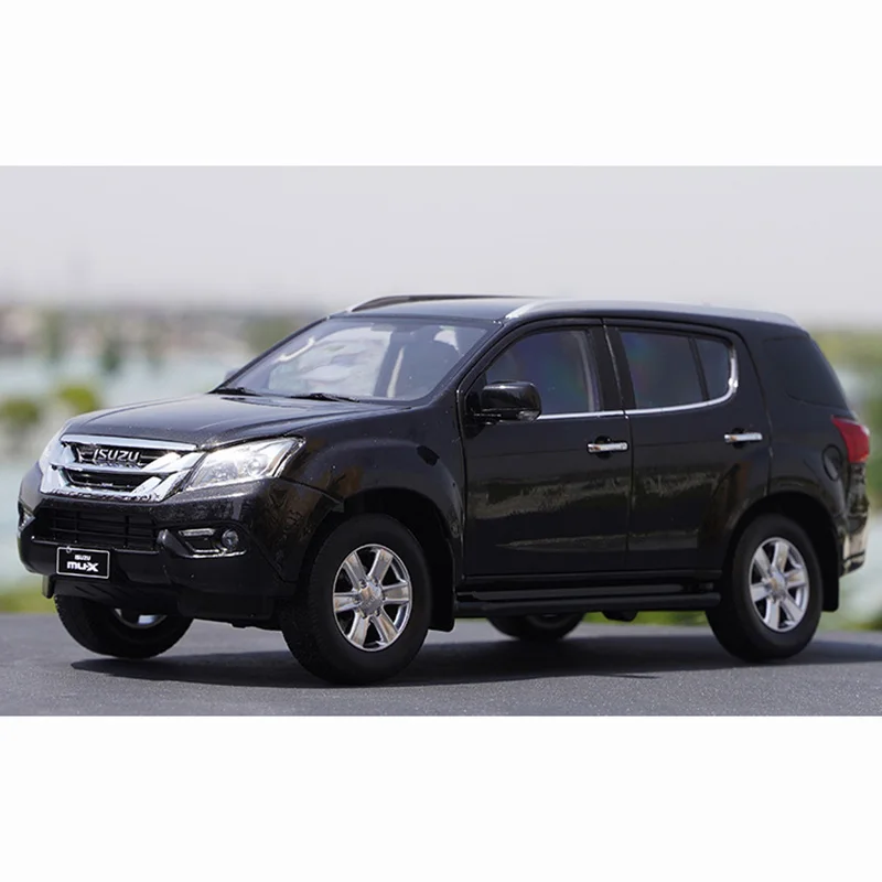 

Isuzu MU-X Car Model Diecast 1:18 Scale Off-Road Vehicle SUV Alloy Car Ornament Collection Model Gift Souvenir for Boys Toy Auto