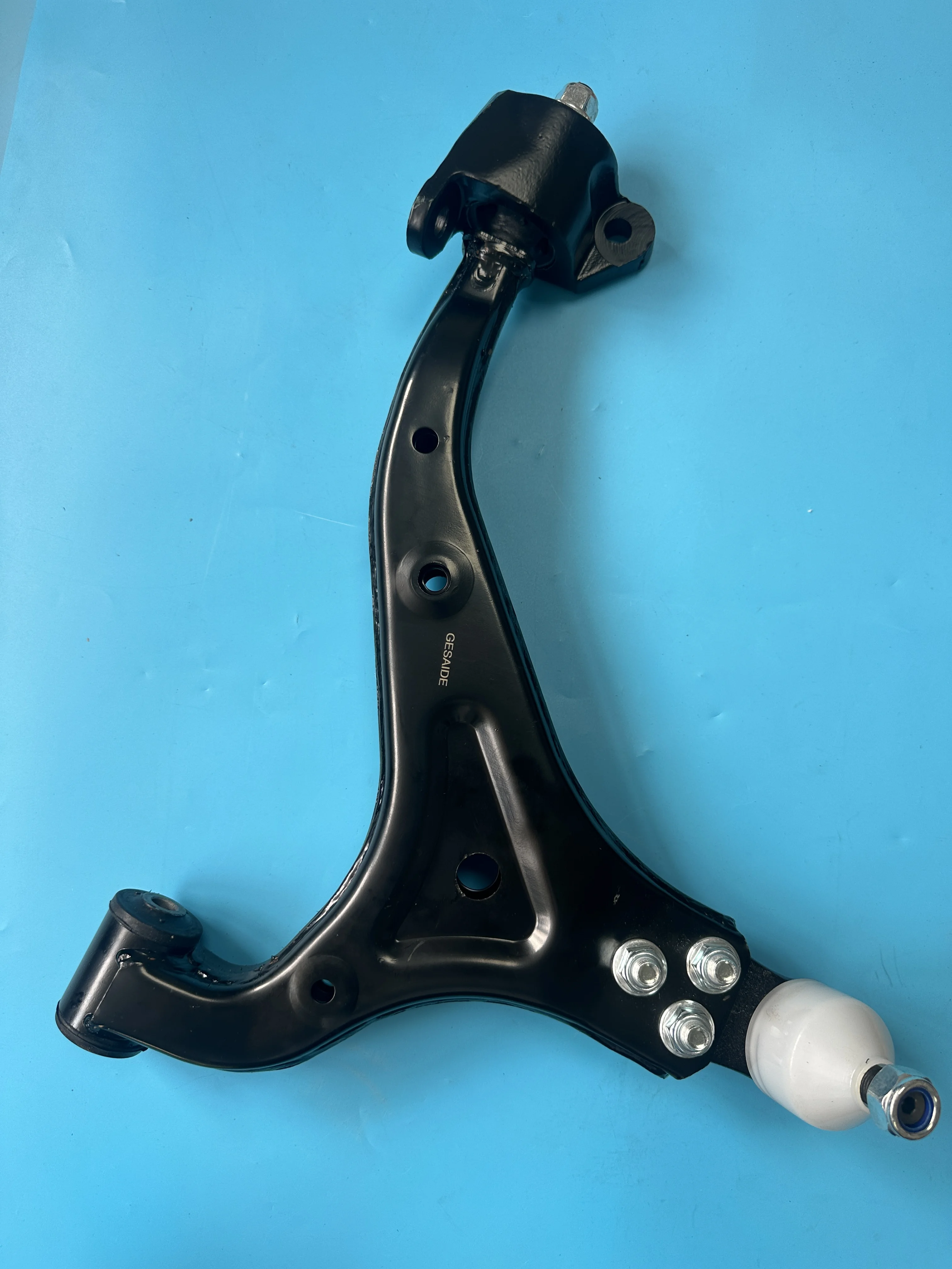 

Front Left Right Suspension Lower Arm Assy LH 4451034005 RH 4452034005 For Ssangyong Korando C