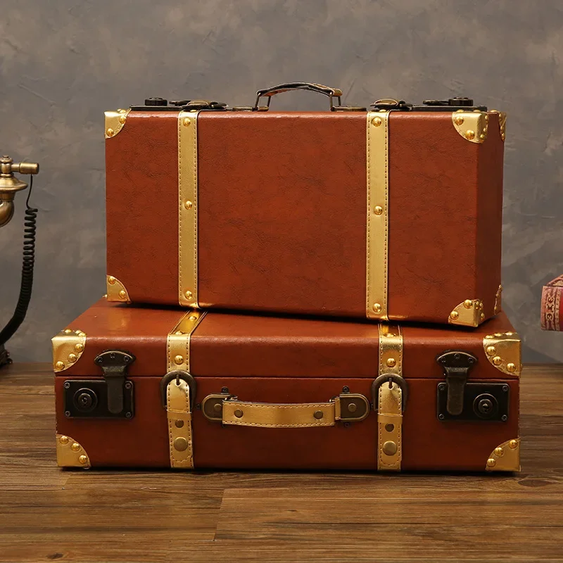 

Vintage Leather Carrying Suitcase, Decorative Storage Case, Lockable Travel Bag with Large Capacity for Home or Travel Storage