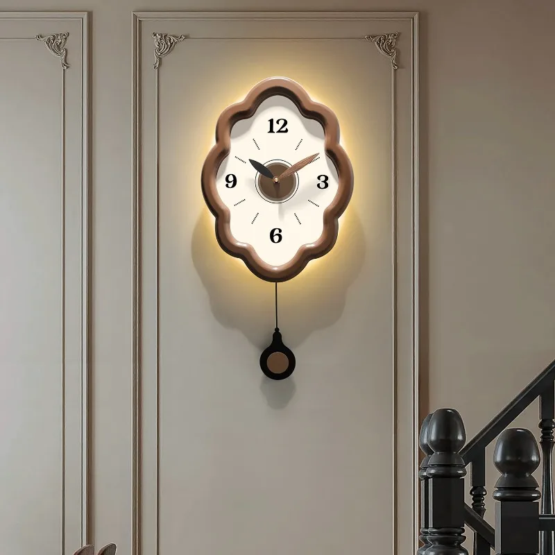 Xenomorph Aesthetic Wall Clocks Living Room Luxury Fashion Minimalist Clock Wall Design Creative Reloj De Pared Home Decoration