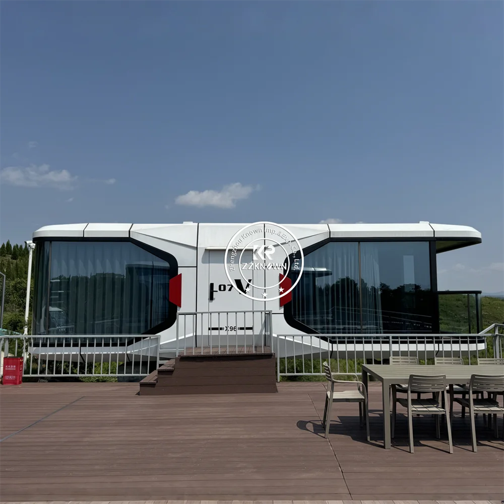 Modern Living Prefabricated Cabin Capsule House Customized Tiny Steel Structure Portable Mobile House With Waterproof Feature