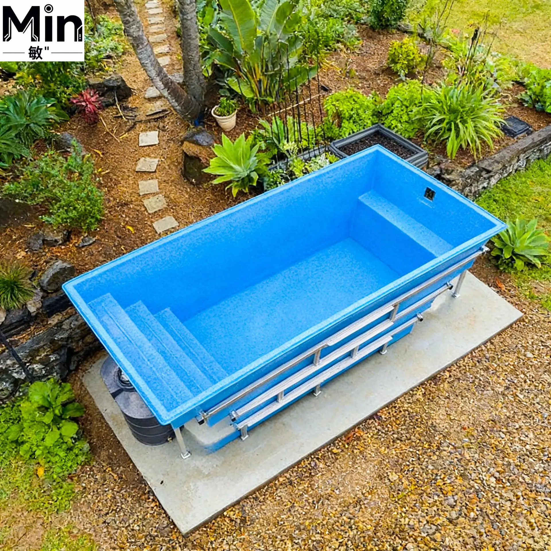 Outdoor Prefabricated Fiberglass Frame Small Swimming Pool for Villa Garden Free Installation Above Ground Leisure Swimming Pool