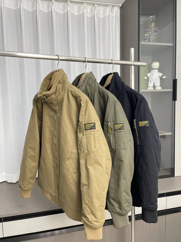 American casual retro! Add fleece to keep warm! Men's versatile stand-up collar thickened cargo casual jacket Autumn and winter