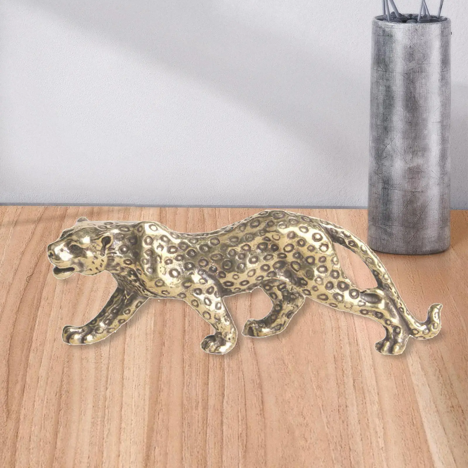 Leopard Statue Cheetah Figurine Brass Handmade for Home Office Decoration