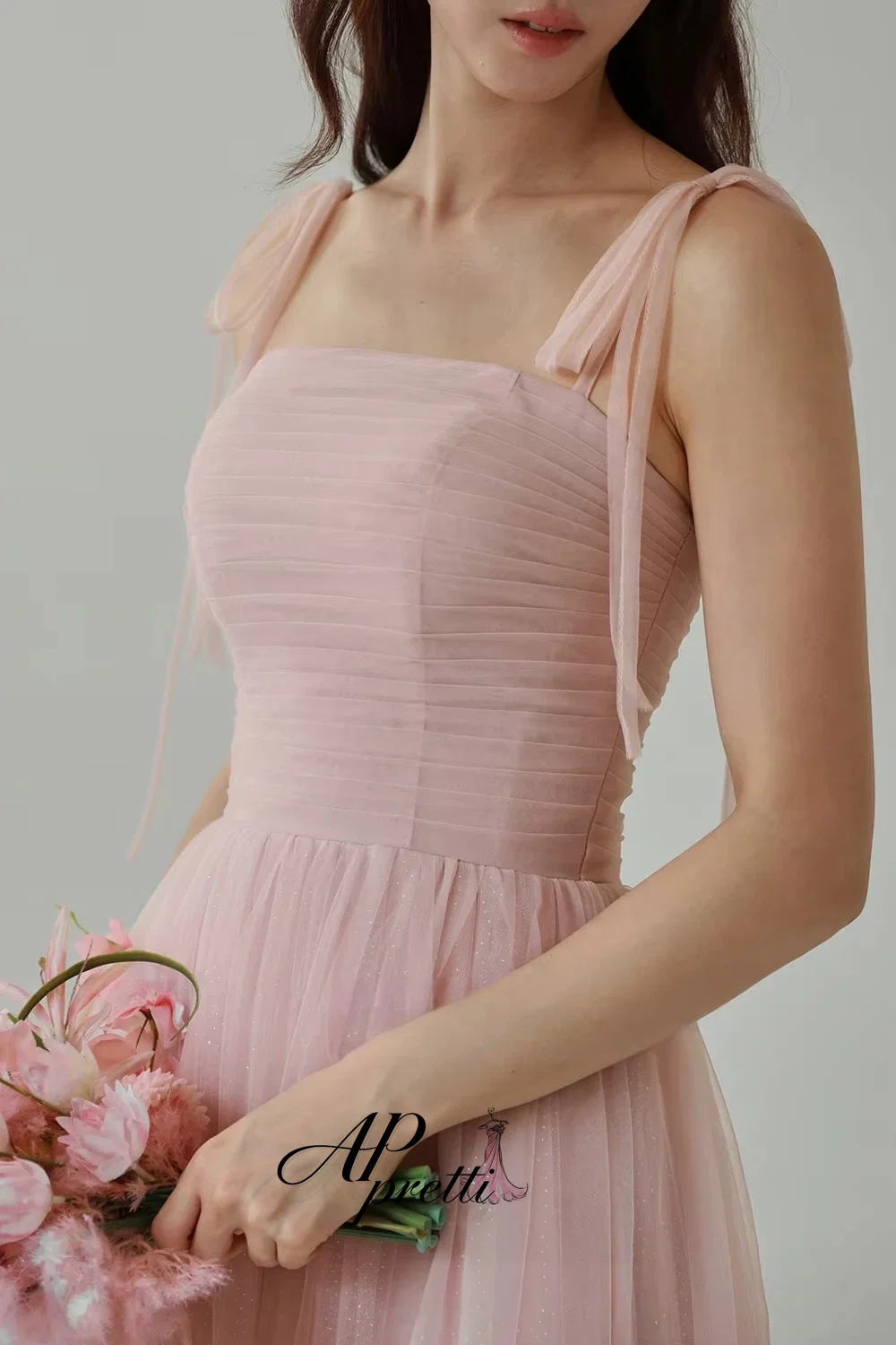 AP pretti Customized Romantic Spaghetti Strap Pink Tulle Korea Wedding Photo Shoot Dress A-line 2026 Ruched Reception Dress