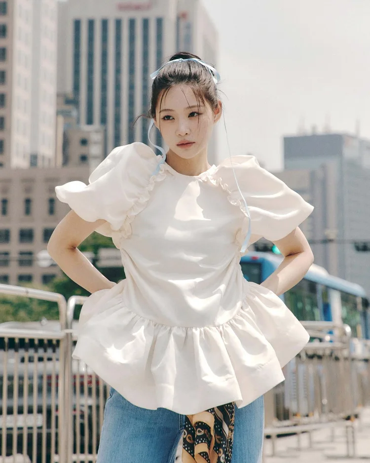 Japanese Style Ladies Summer Retro Puff Sleeve Glossy Ruffled Top with Swing Elegant Women\'s Puffy Doll Shirt Blouses