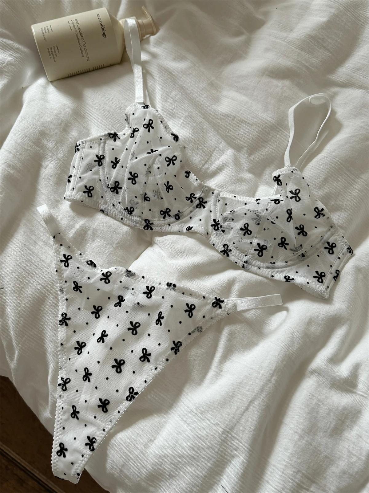 Sexy Lace Thin Lingerie Briefs Suit Women Bralette Niche Embroidered Lace Gathering Underwear Sexy Bra
