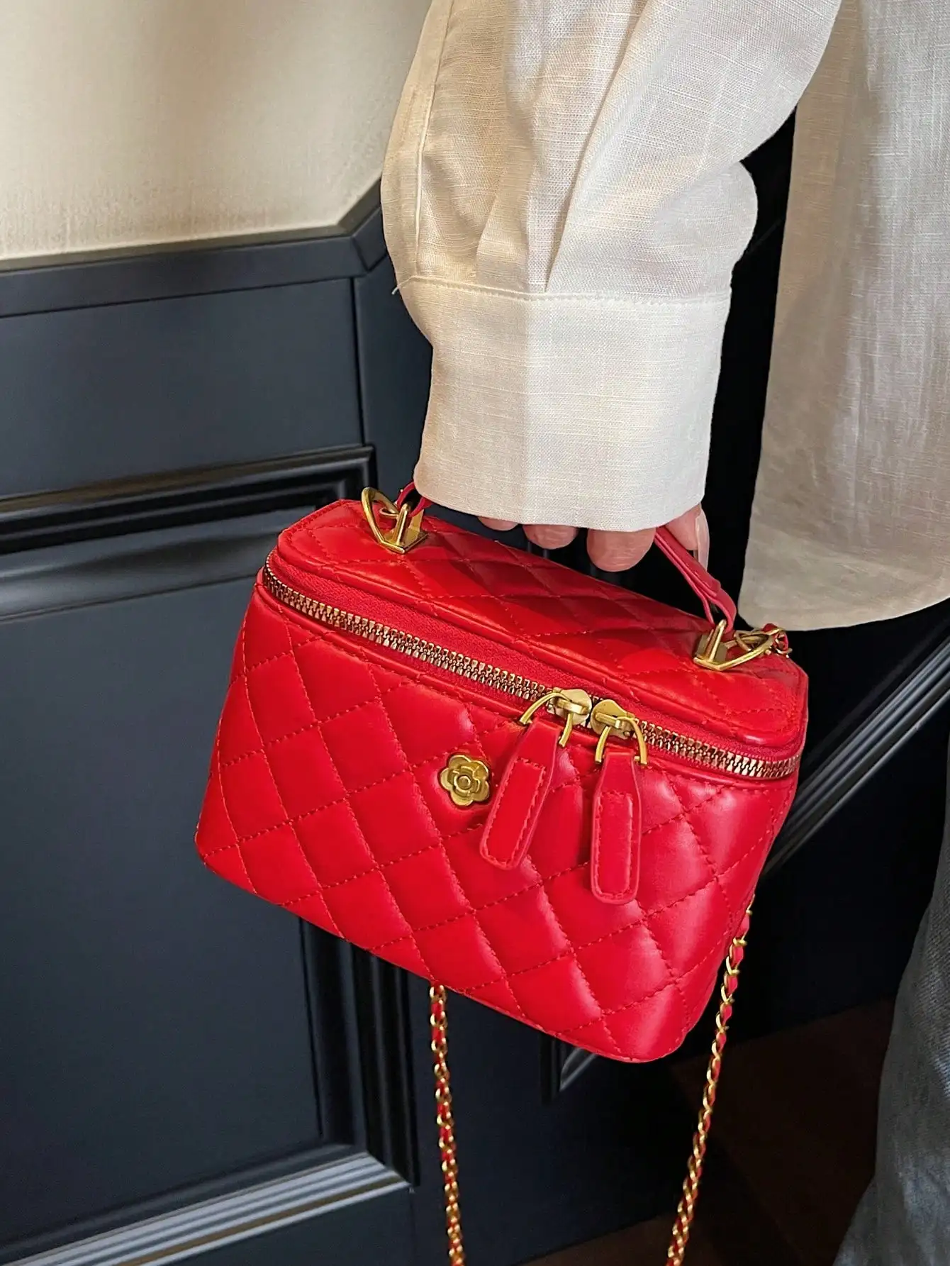 

Vibrant Red Quilted Top-Handle Crossbody Bag with Gold Hardware