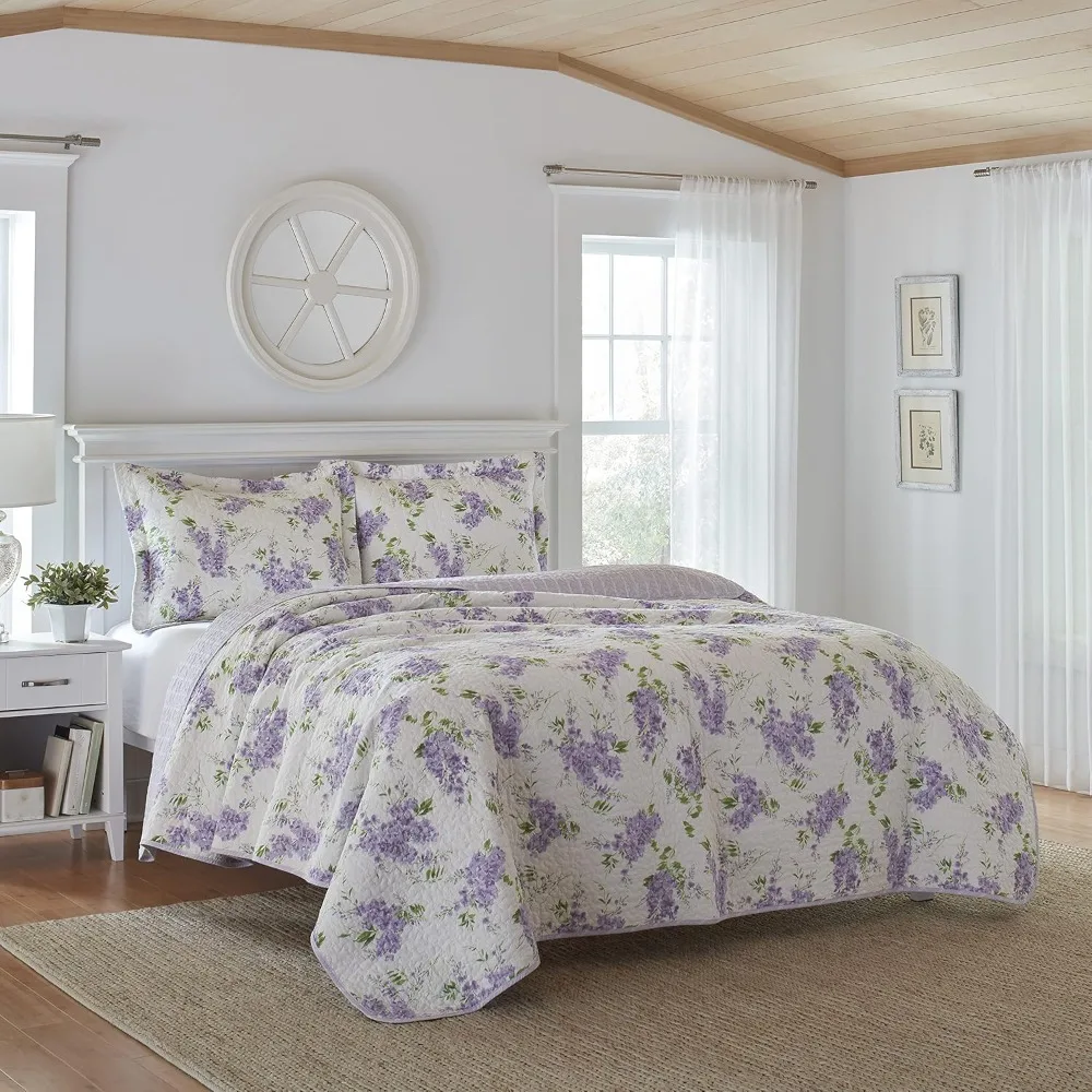 

King Quilt Set - Cotton Reversible Bedding with Matching Shams, Lightweight & Soft Decor (Keighley Lilac, King)