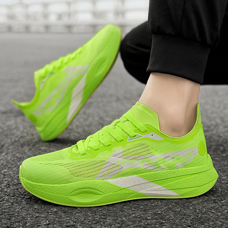 أحذية رياضية بيضاء للرجال 2025 وصلت حديثًا أحذية كاجوال عصرية متينة ومضادة للانزلاق ونعل سميك مصعد مريح يسمح بمرور الهواء #5