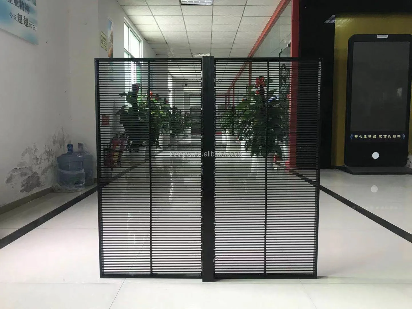 Custom Outdoor Transparent Grid LED Screen P3.9 High Brightness 2000-2500Advertising Display - view 3