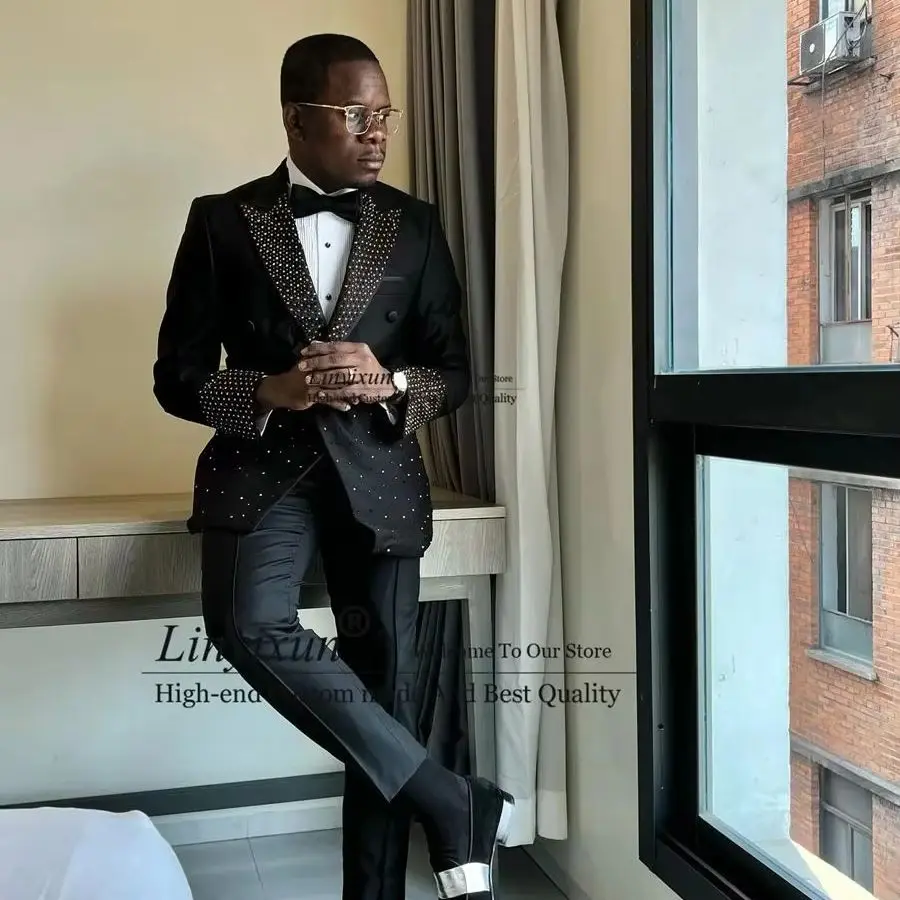 

Shiny Beaded Diamond Men Suits Groom Tuxedos 2 Pieces Wedding Dinner Customized Bridegroom Blazers Bespoke Trajes Para Hombre