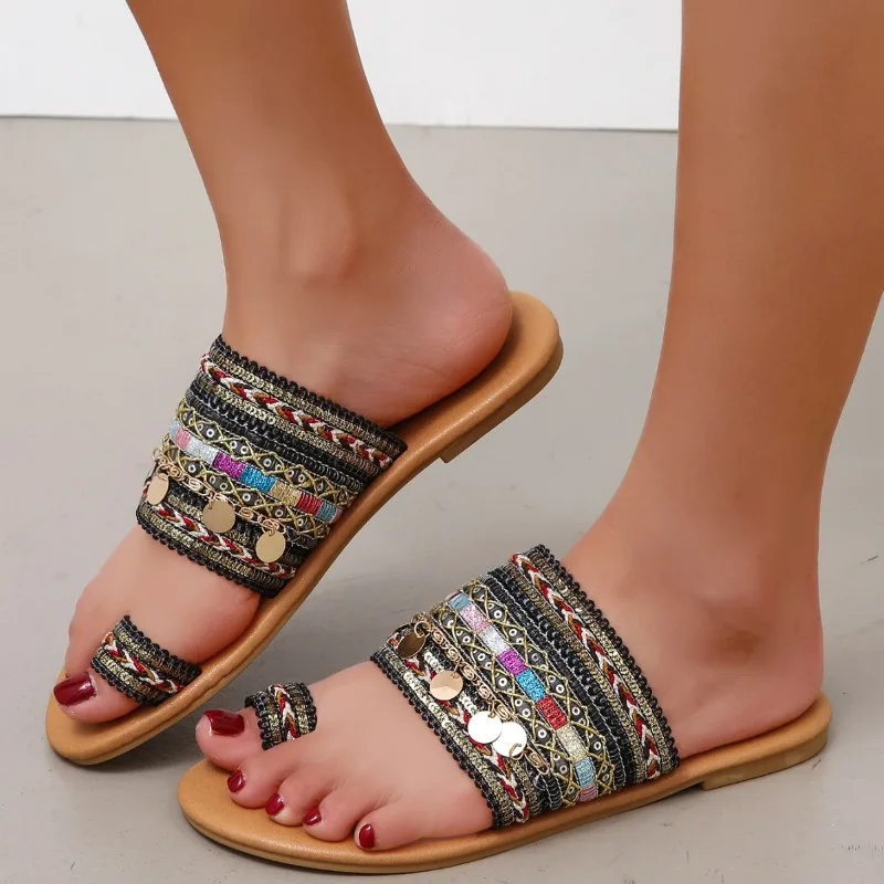New Women's Sandals 202 Summer New Flat-bottomed Retro Toe Ladies Sandals view 3