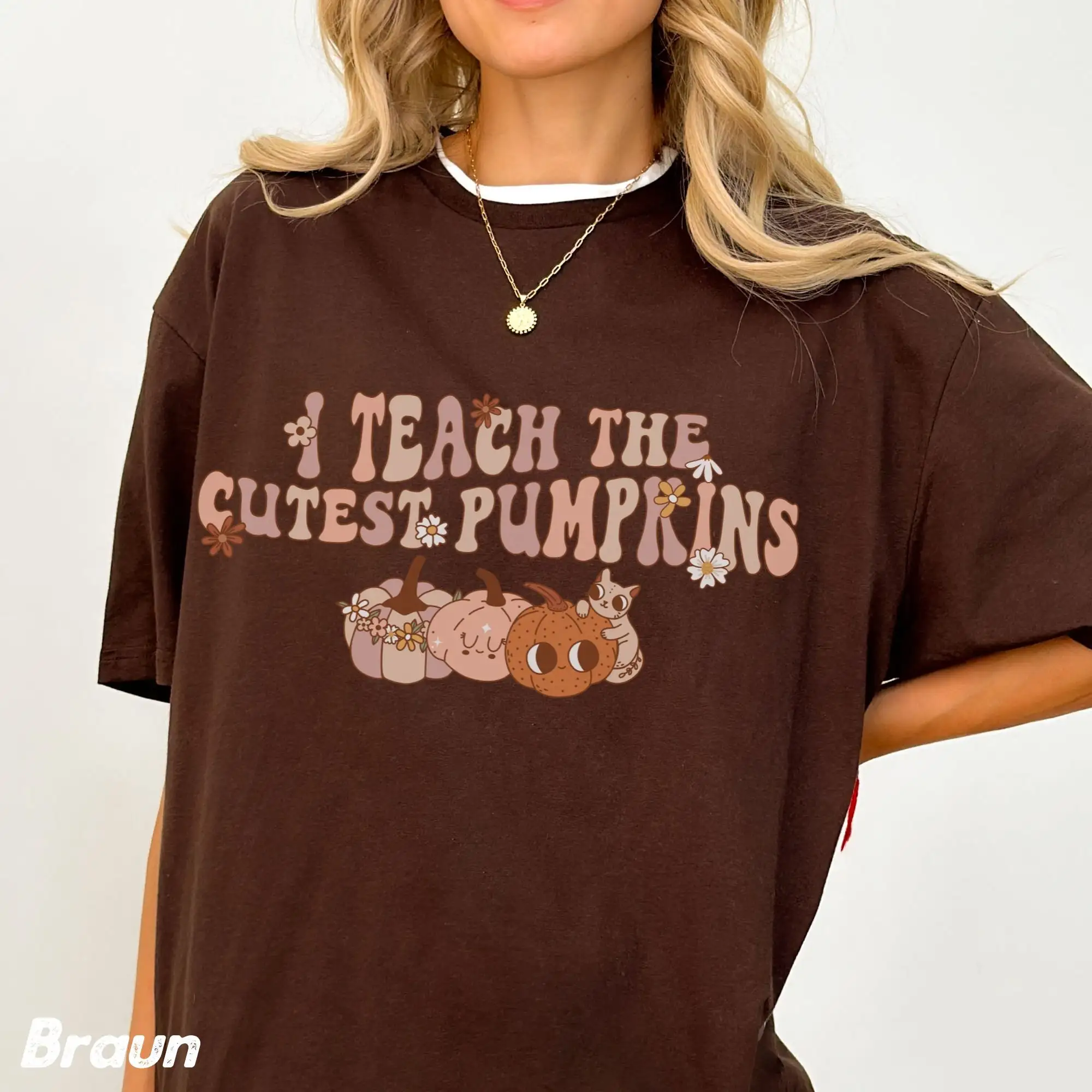 Halloween Teacher T Shirt Retro Autumn Alternative Spooky Pumpkin Trick Or Teach Graduation