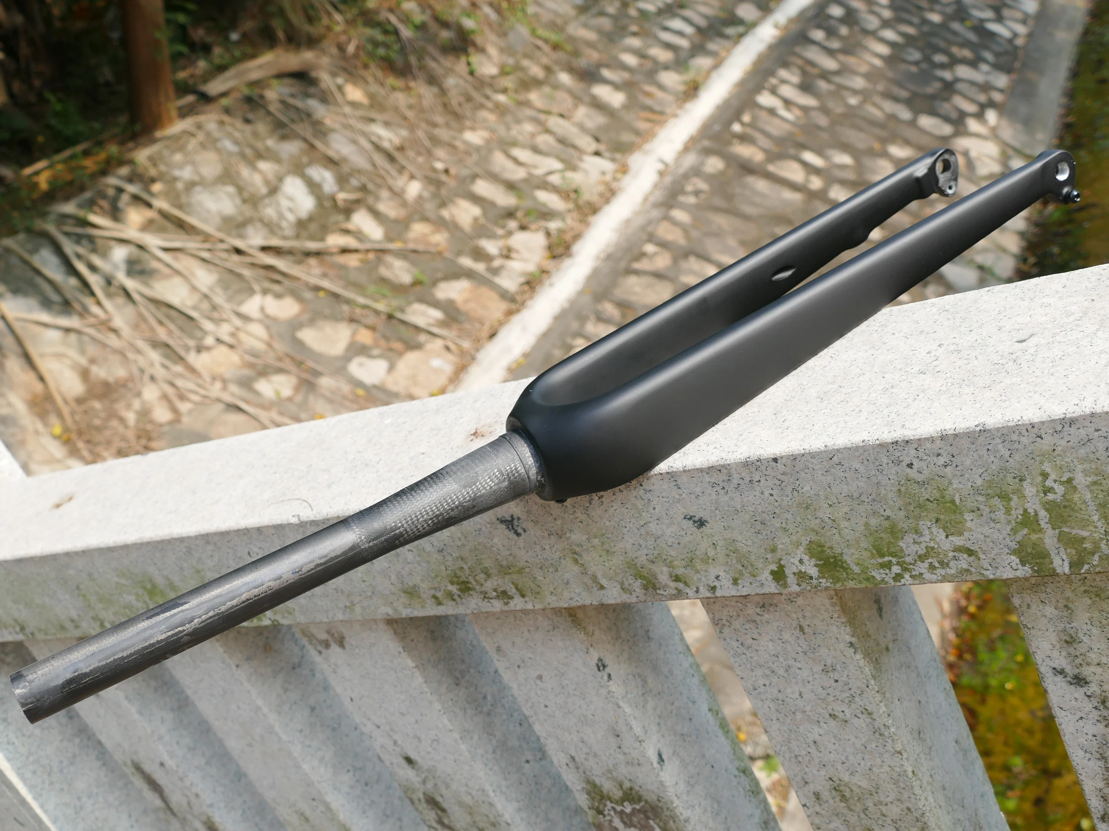 

2025 Полностью карбоновая вилка для гравийного велосипеда, вилка для дорожного велосипеда 100*12 мм + ось