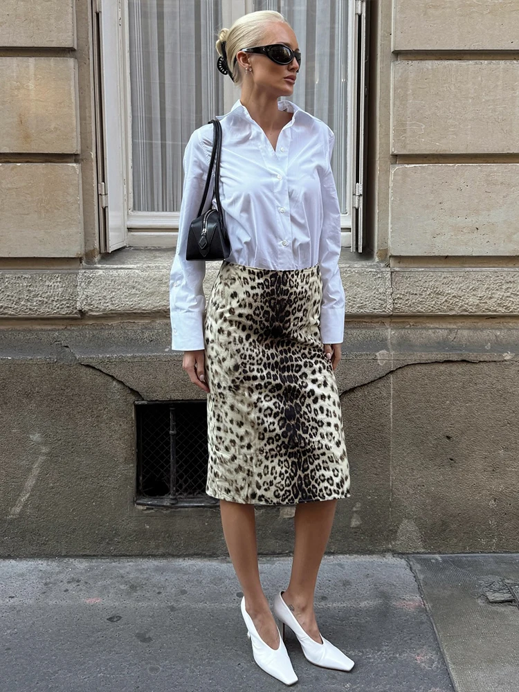 Nibber Saias elásticas de cintura alta para mulheres, estampa de leopardo, cintura fina, quadril, quente, para meninas, moda selvagem, estilo clássico