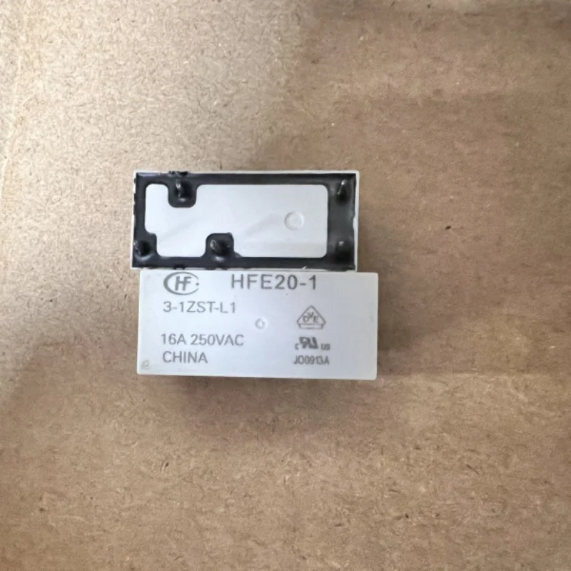 10PCSHFE20-1/3-1ZST-L1 DIP-5  single coil magnetic holding relay 5-pin integrated electronics brand new original genuine product