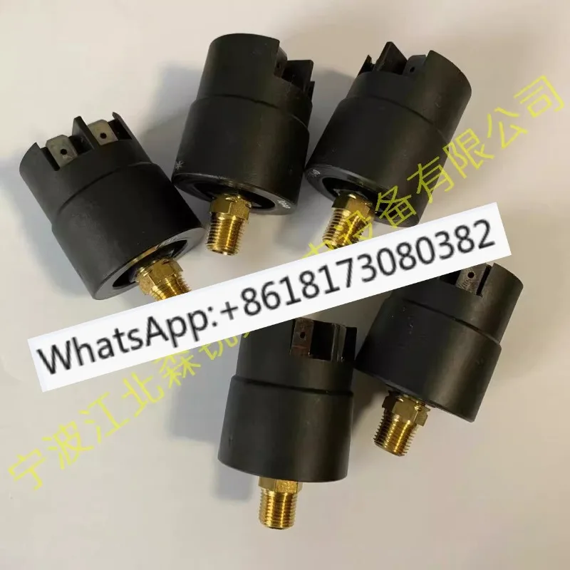 

1pcs Air filter differential pressure switch 3906570901 for sensor A10848374/3908070902