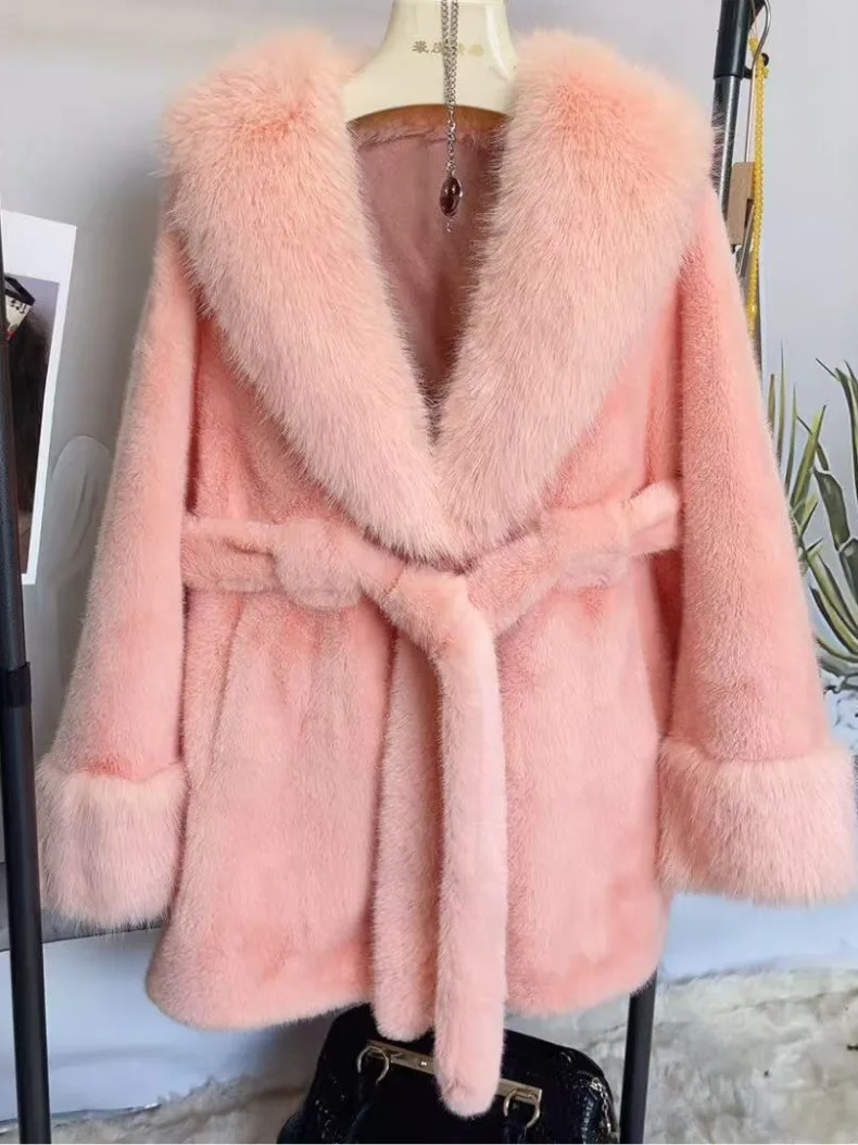Luxury High Quality New Large Fur Collar Fur Coat Belt Slim Jacket Women Winter Warm Eco-Friendly Mink Fox Fur Coat Premium Tops